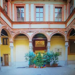 https://lovely-apartment-piatti-duomo.italymilanhotels.net