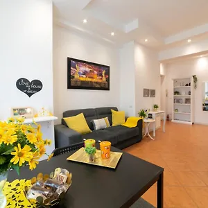 https://amorhome-new-luxury-apartment-in-the-heart-of-rome.it-romehotels.com